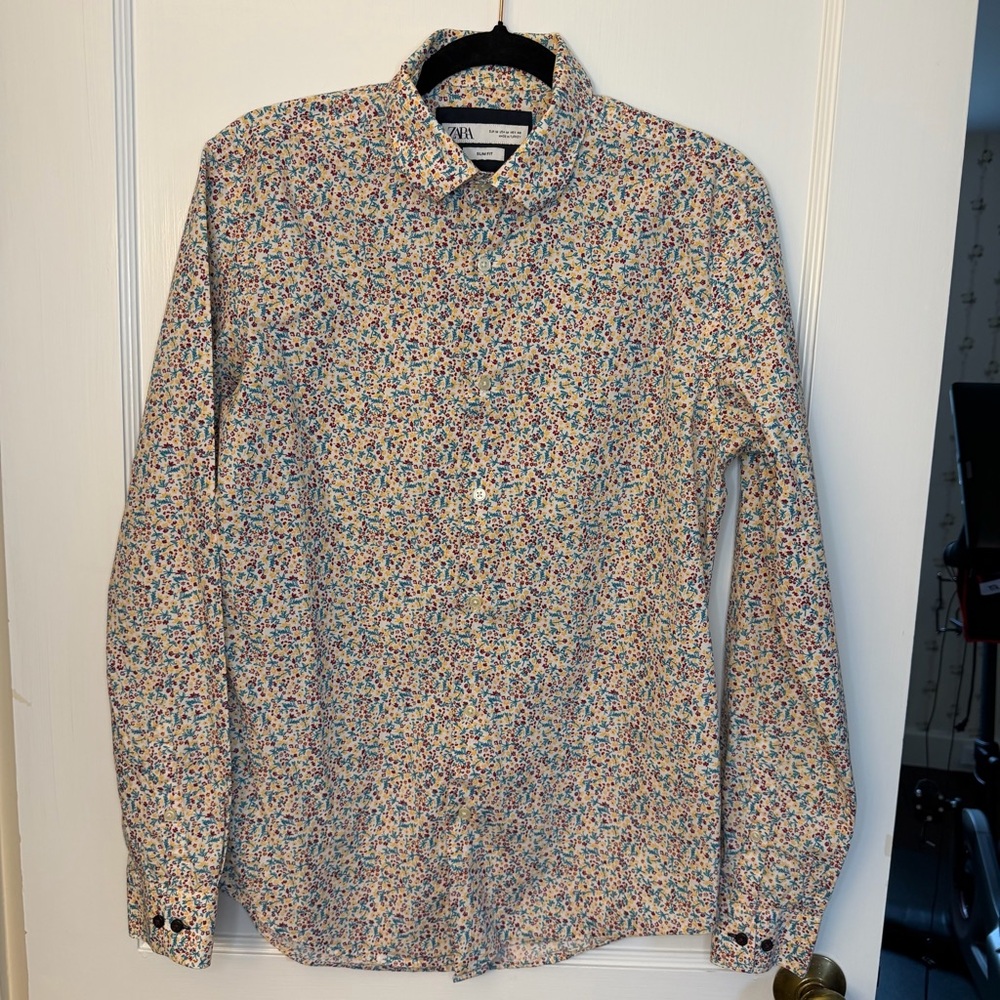 ZARA Women's Slim Fit Floral Shirt White Blue Yellow Red Long Sleeve Size M